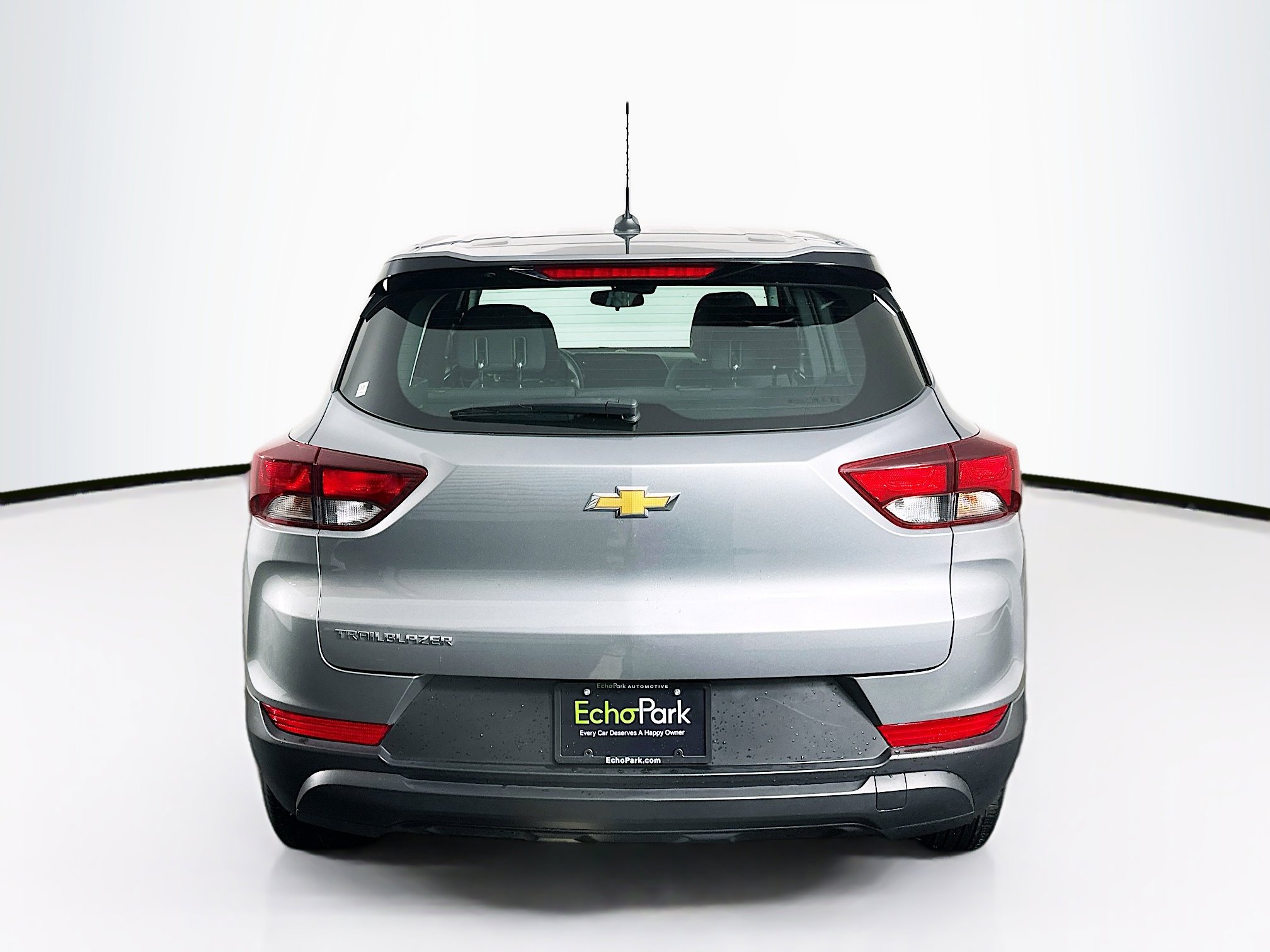 Used 2024 Chevrolet TrailBlazer LS image 7