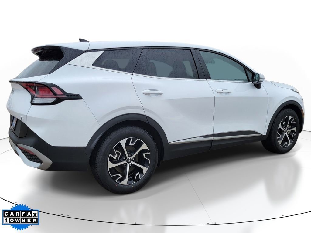 Used 2023 Kia Sportage EX image 4