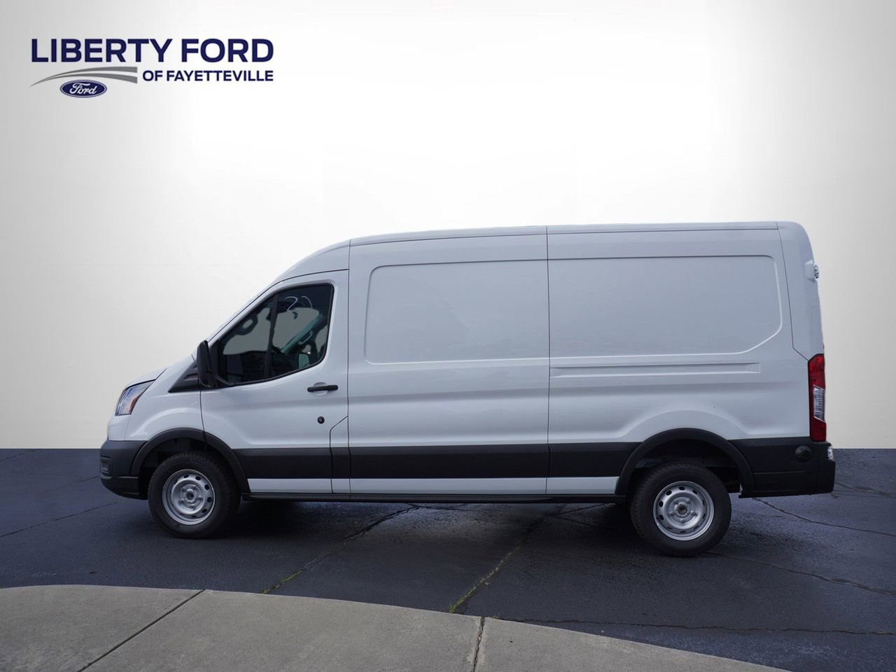 New 2025 Ford Transit 250 148 Medium Roof image 2
