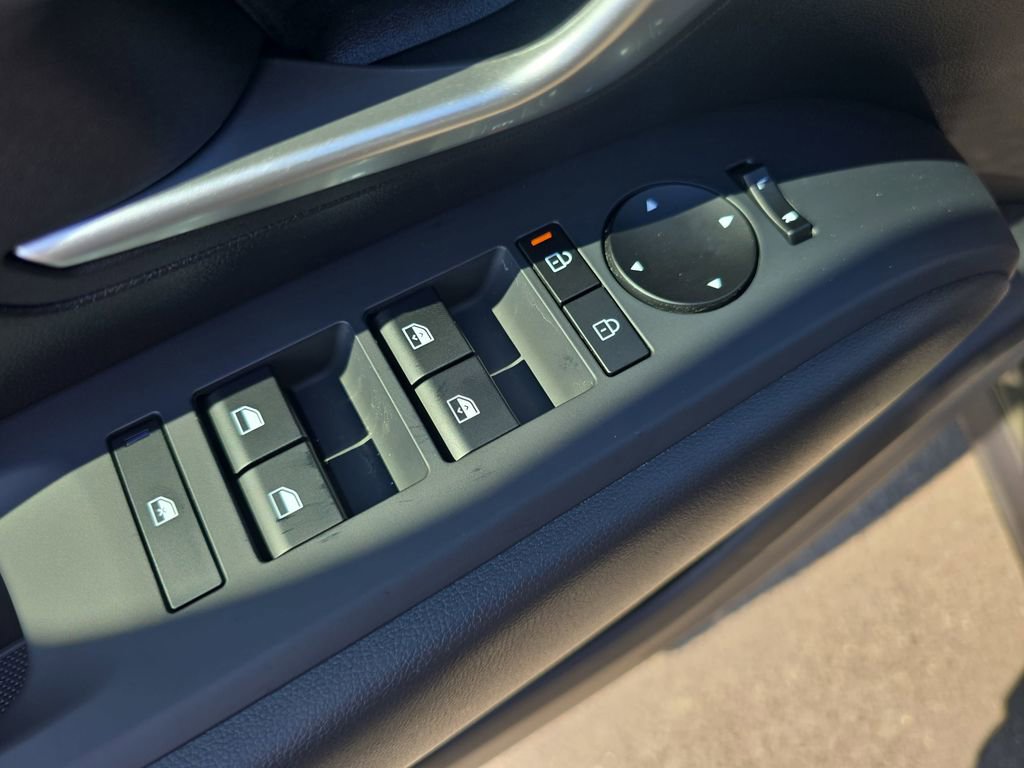 Used 2025 Hyundai Santa Cruz SEL image 26