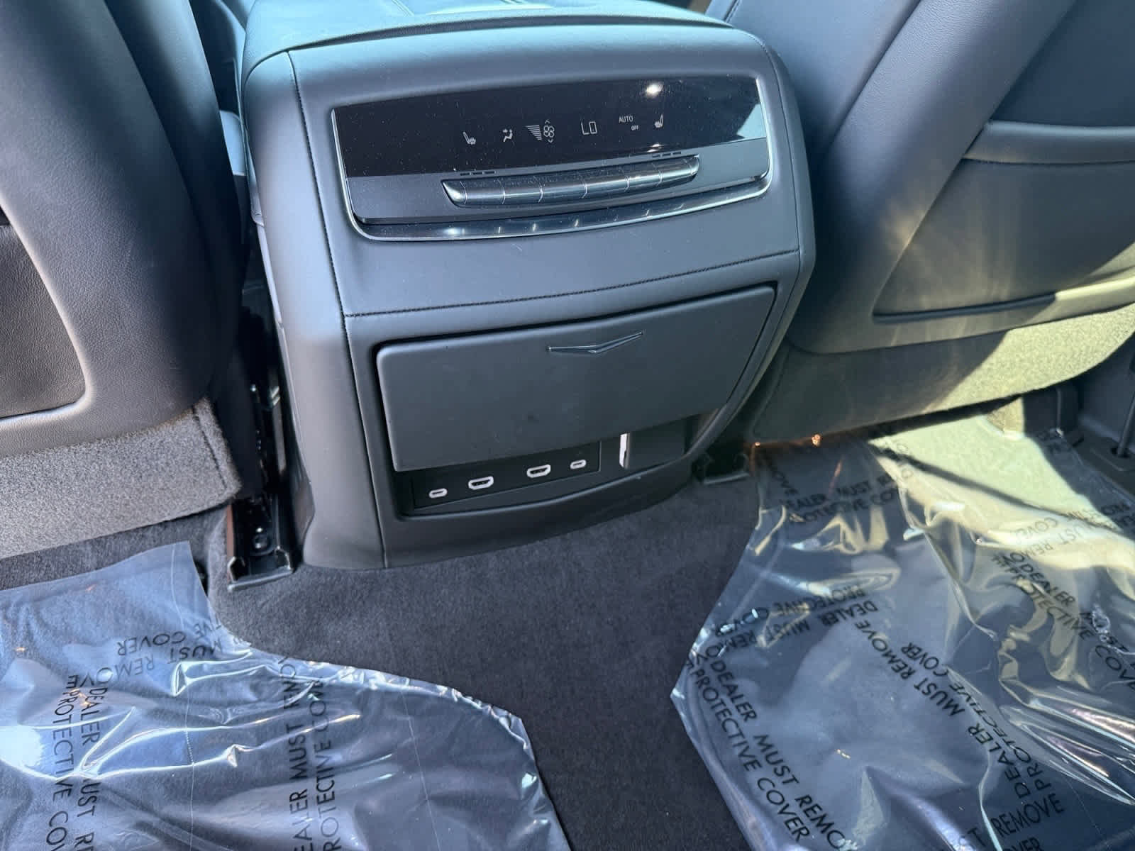 Used 2024 Cadillac Escalade Sport Platinum w/ LPO, Floor Liner Package image 15