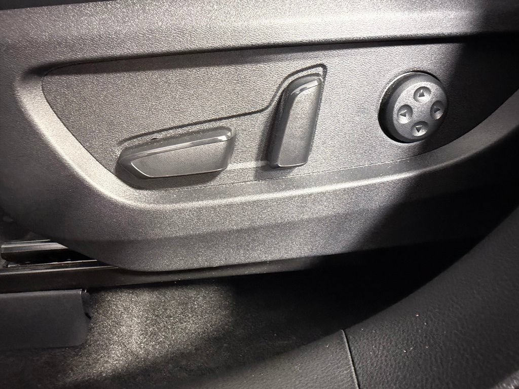 Used 2023 INFINITI QX50 Sport FWD image 24