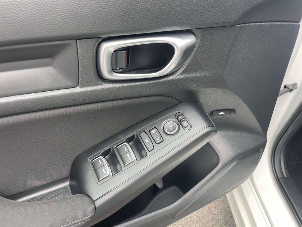 Used 2023 Honda Civic LX image 18