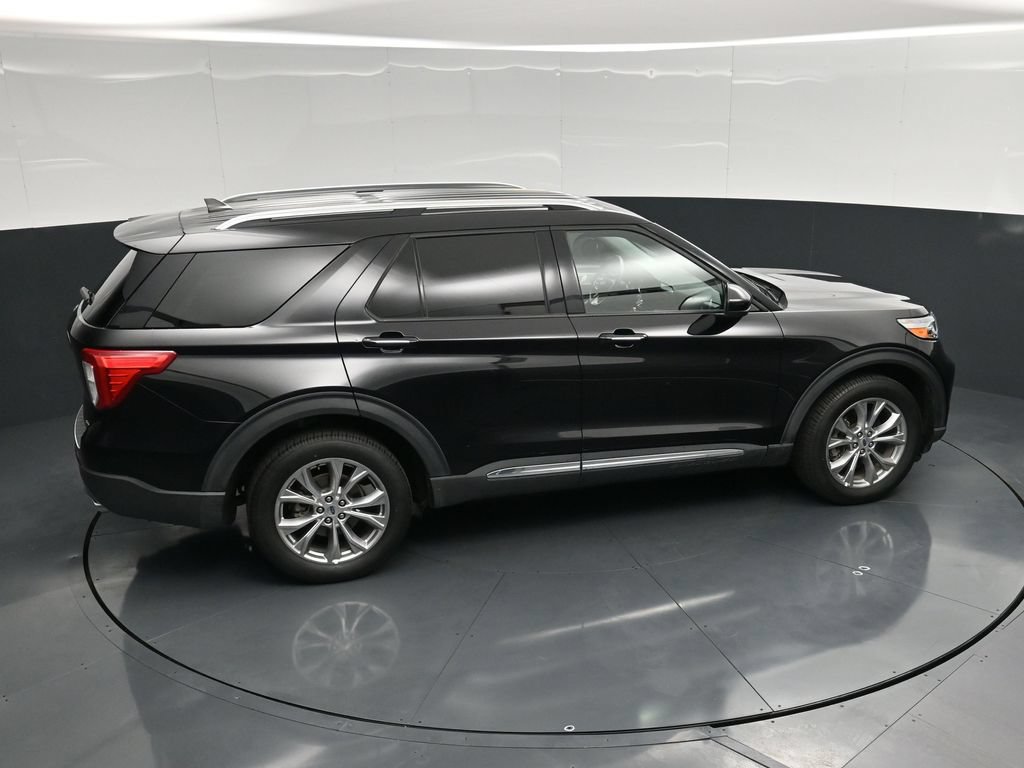 Used 2023 Ford Explorer Limited AWD/4WD image 37