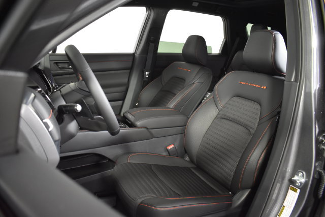 New 2026 Nissan Pathfinder Rock Creek AWD/4WD image 9