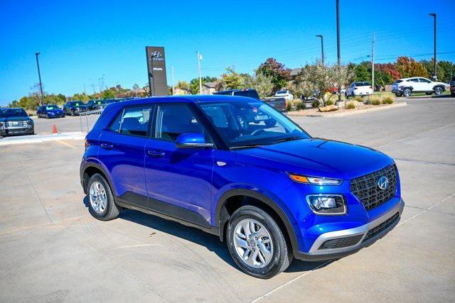 New 2026 Hyundai Venue SE image 7