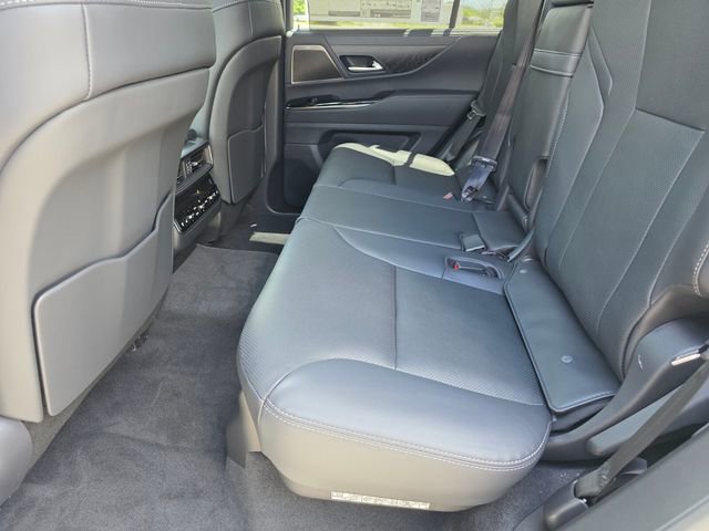 New 2026 Lexus LX 600 4WD w/ Luxury Package image 19