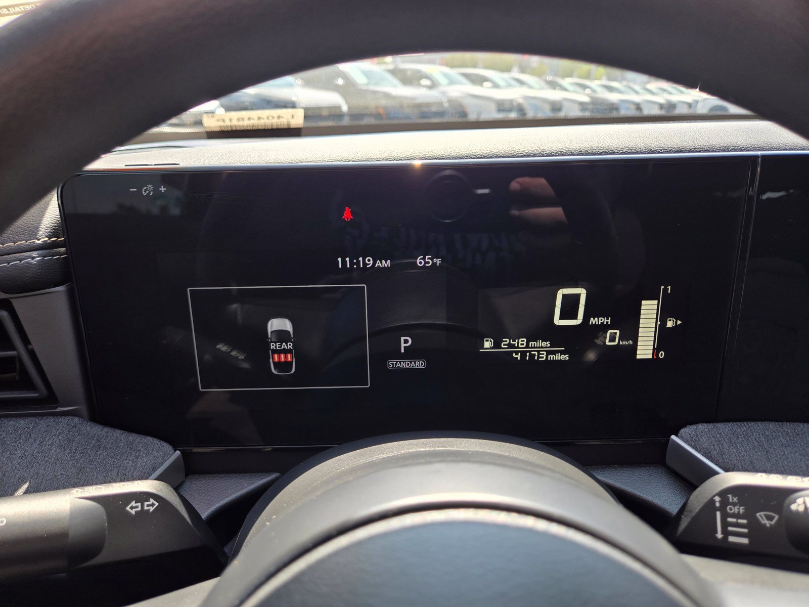 Used 2025 Nissan Kicks SV AWD/4WD image 19