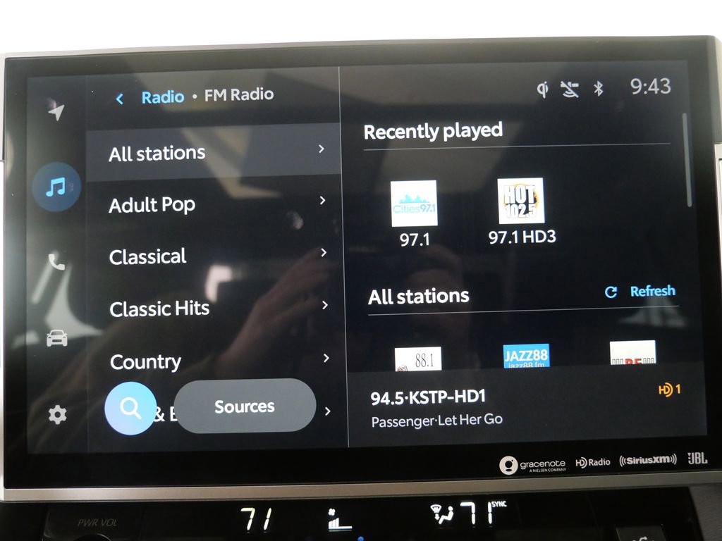 Used 2024 Toyota Tundra Platinum AWD/4WD image 20