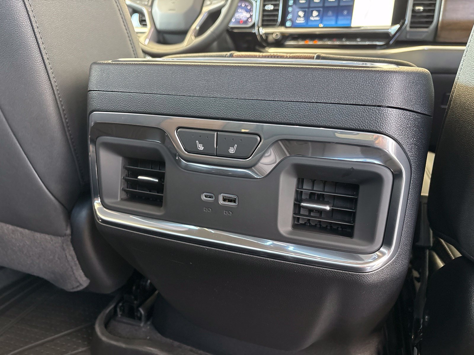 New 2026 Chevrolet Silverado 1500 High Country w/ High Country Premium Package AWD/4WD image 21