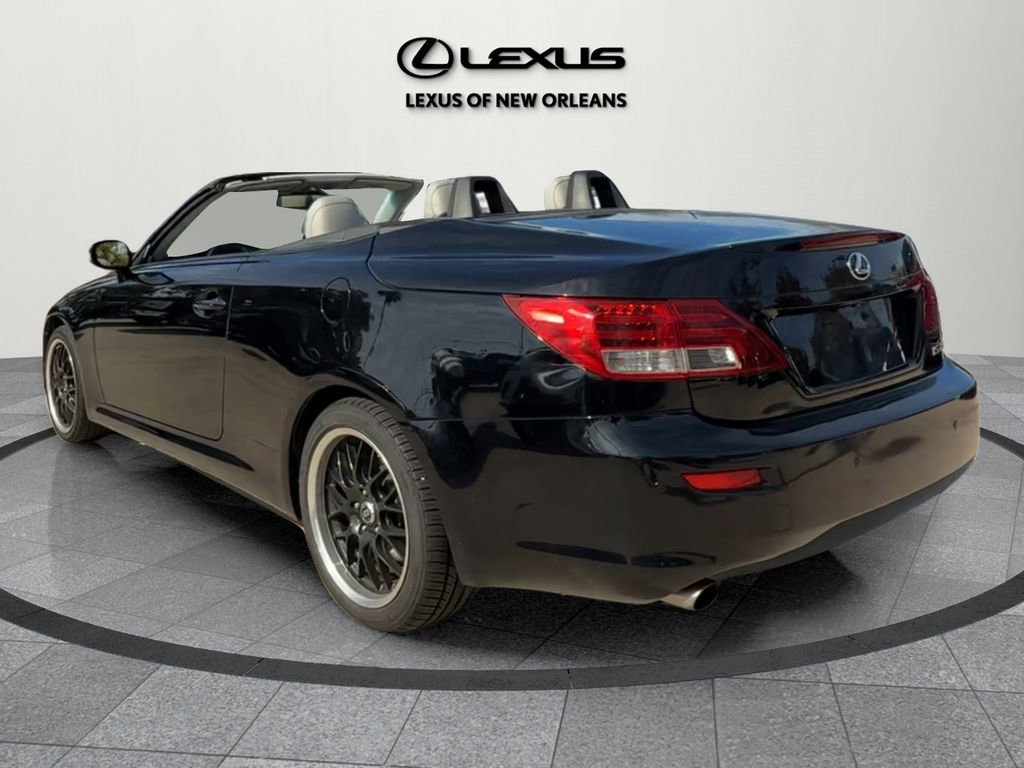 Used 2015 Lexus IS 250C image 9