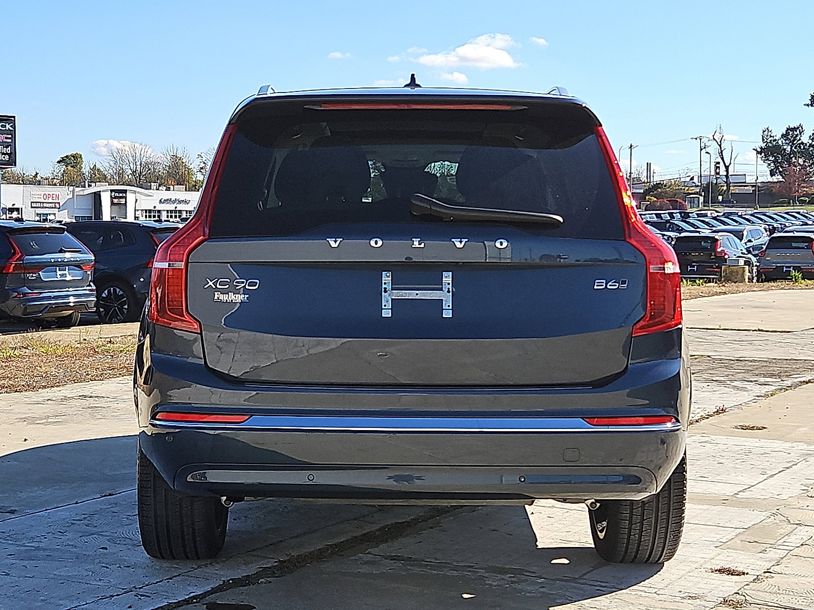 Certified 2024 Volvo XC90 B6 Plus w/ Protection Package Premier image 5