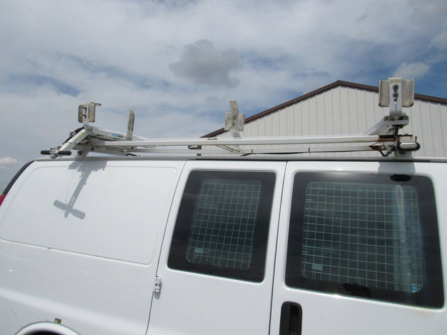 Used 2015 Chevrolet Express 2500 RWD image 20