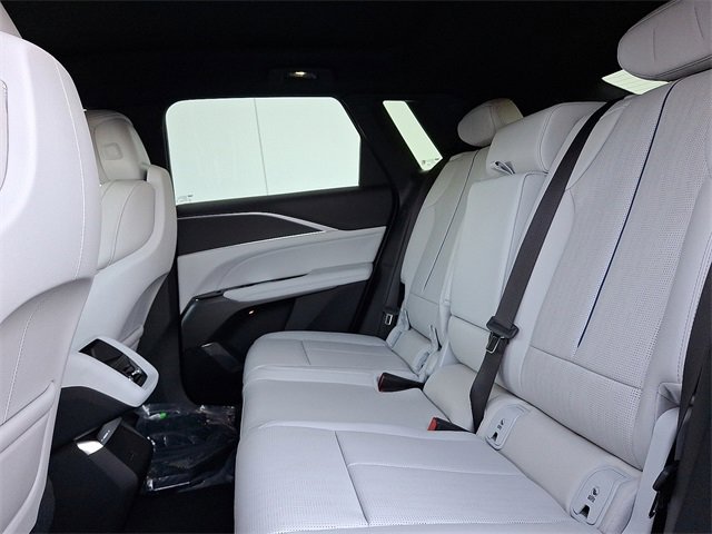 New 2026 Cadillac Lyriq Luxury image 8