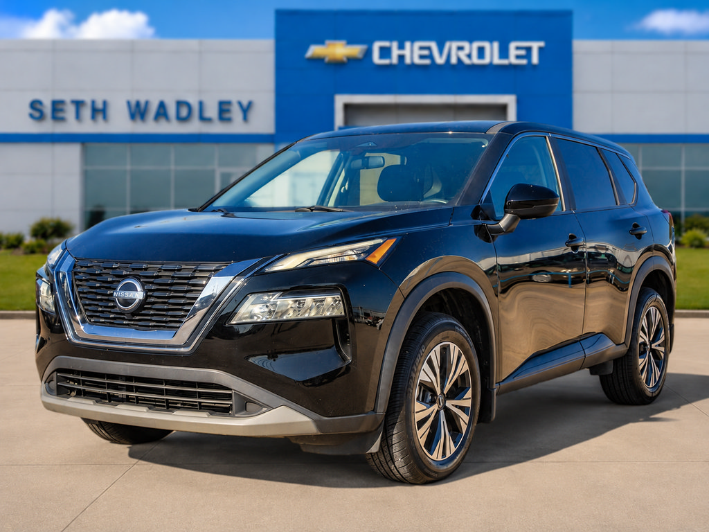 Used 2023 Nissan Rogue SV FWD image 2