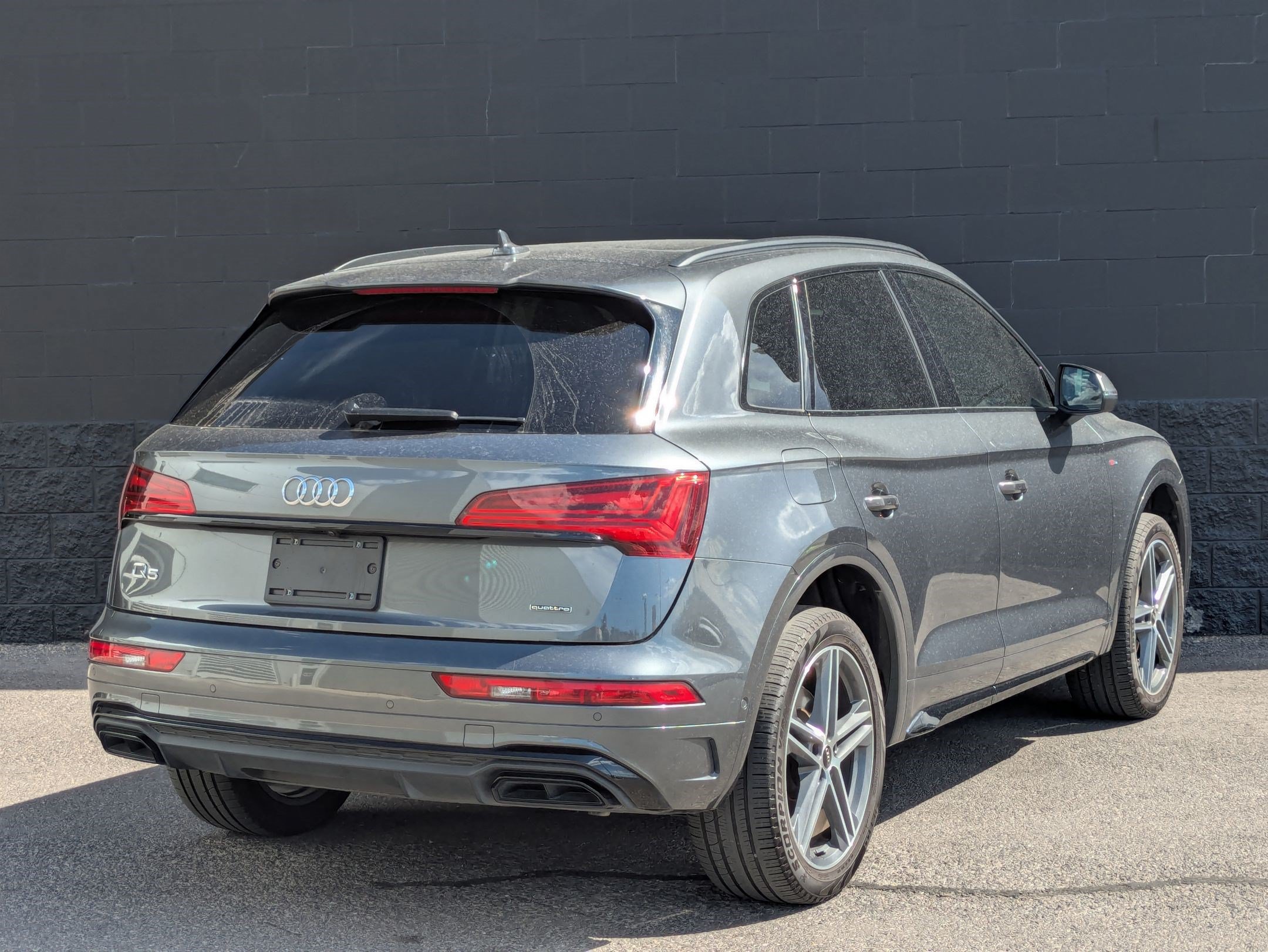 Used 2023 Audi Q5 e Prestige w/ Prestige Package AWD/4WD image 5