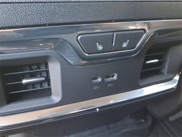 New 2026 GMC Sierra 2500 SLT w/ SLT Convenience Package image 17