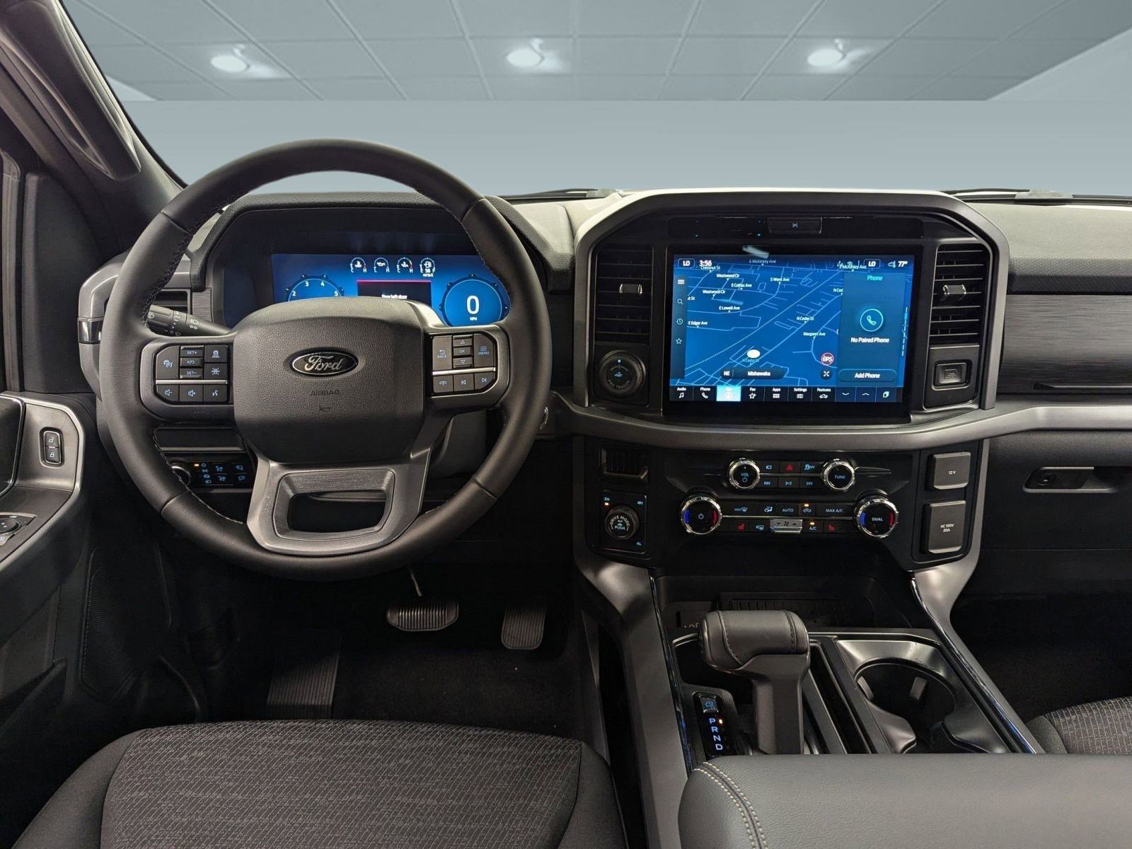 New 2025 Ford F150 XLT image 3