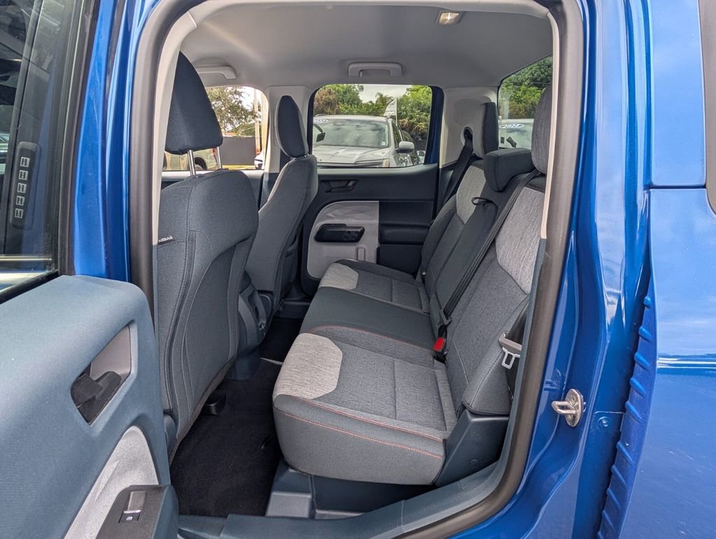 Used 2023 Ford Maverick XLT image 12