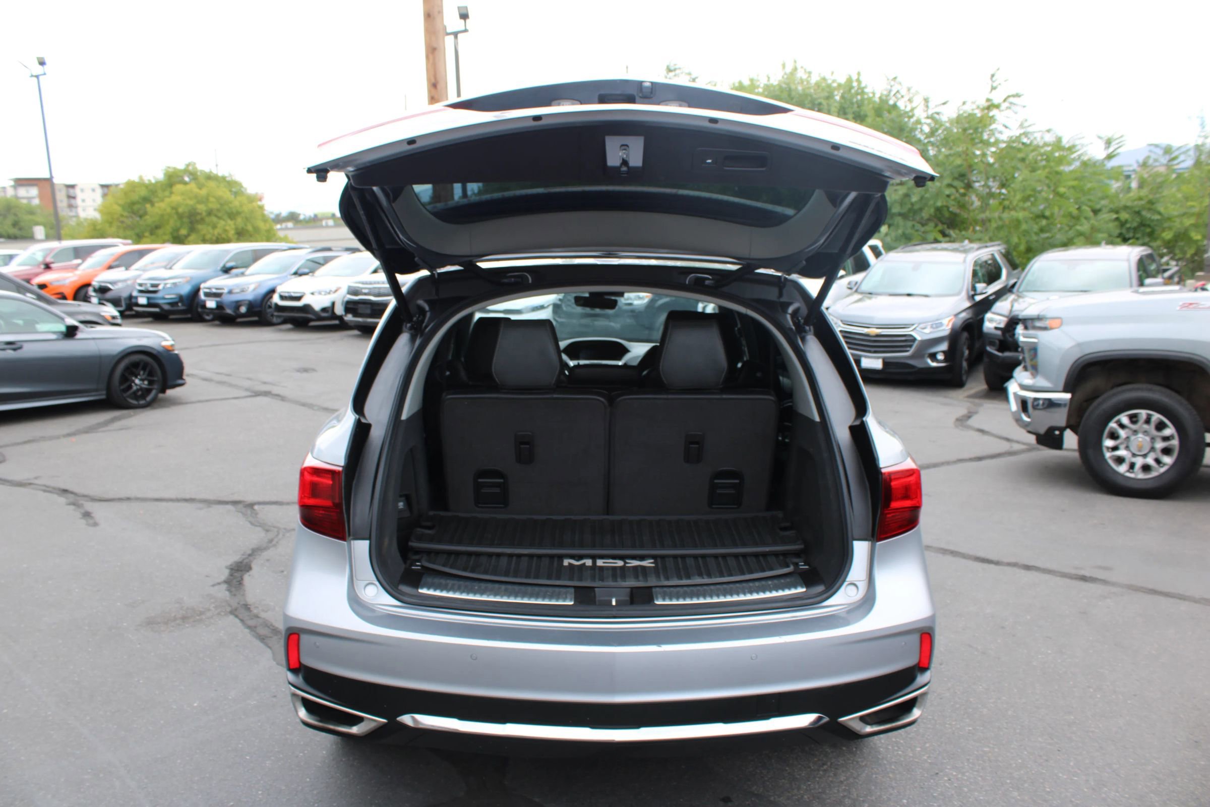 Used 2020 Acura MDX SH-AWD w/Technology Pkg Sport image 8