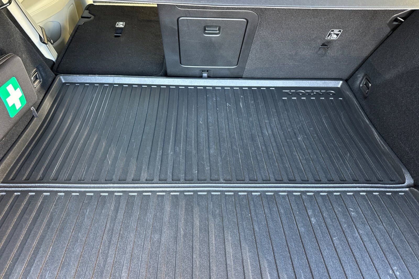 Used 2025 Volvo V60 B5 Cross Country Ultra w/ Protection Package Premier image 16