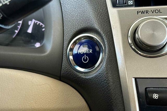 Used 2013 Lexus RX 450h AWD w/ Navigation Pkg image 20