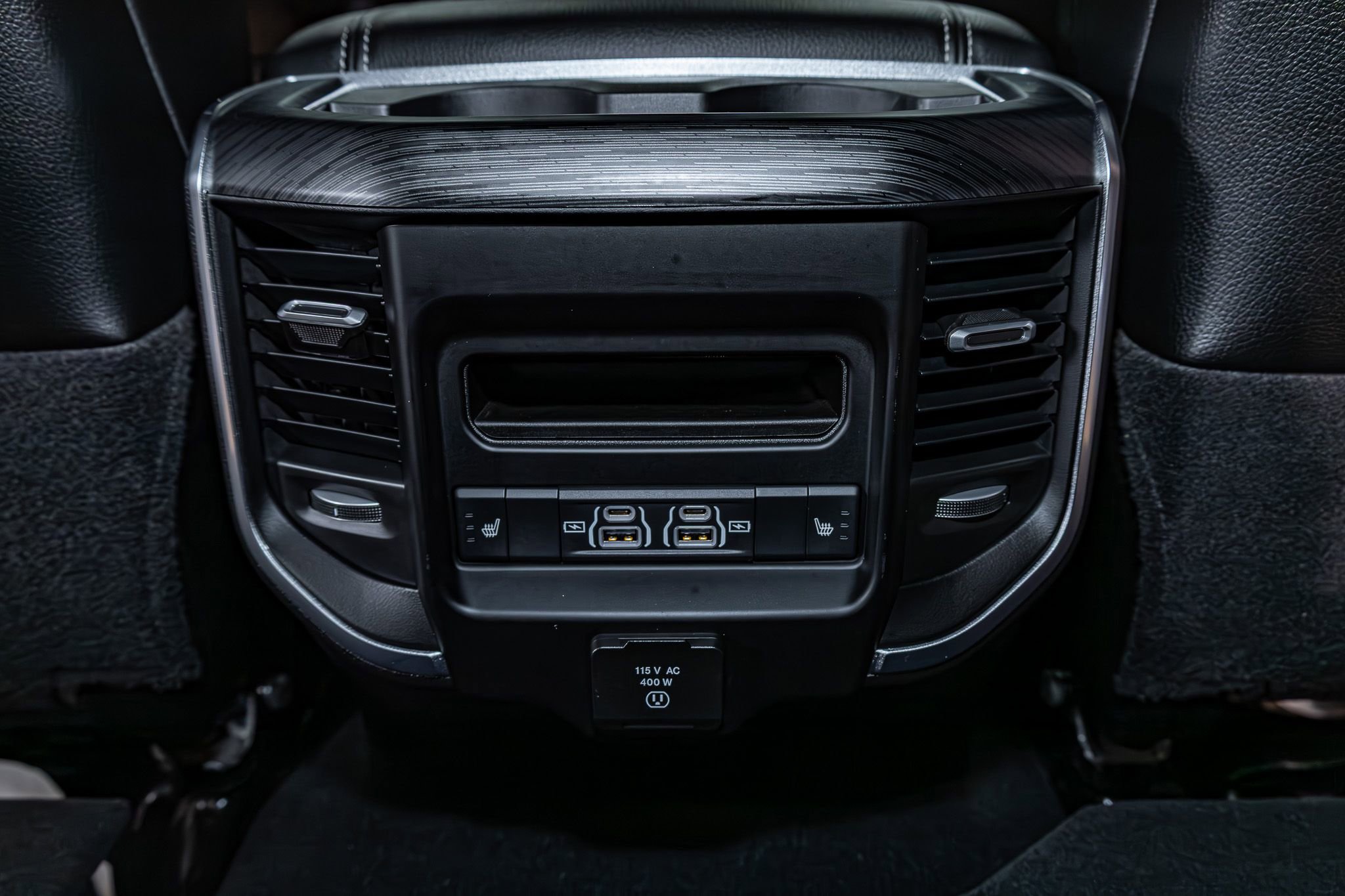 Used 2024 RAM 2500 Laramie w/ Night Edition image 23