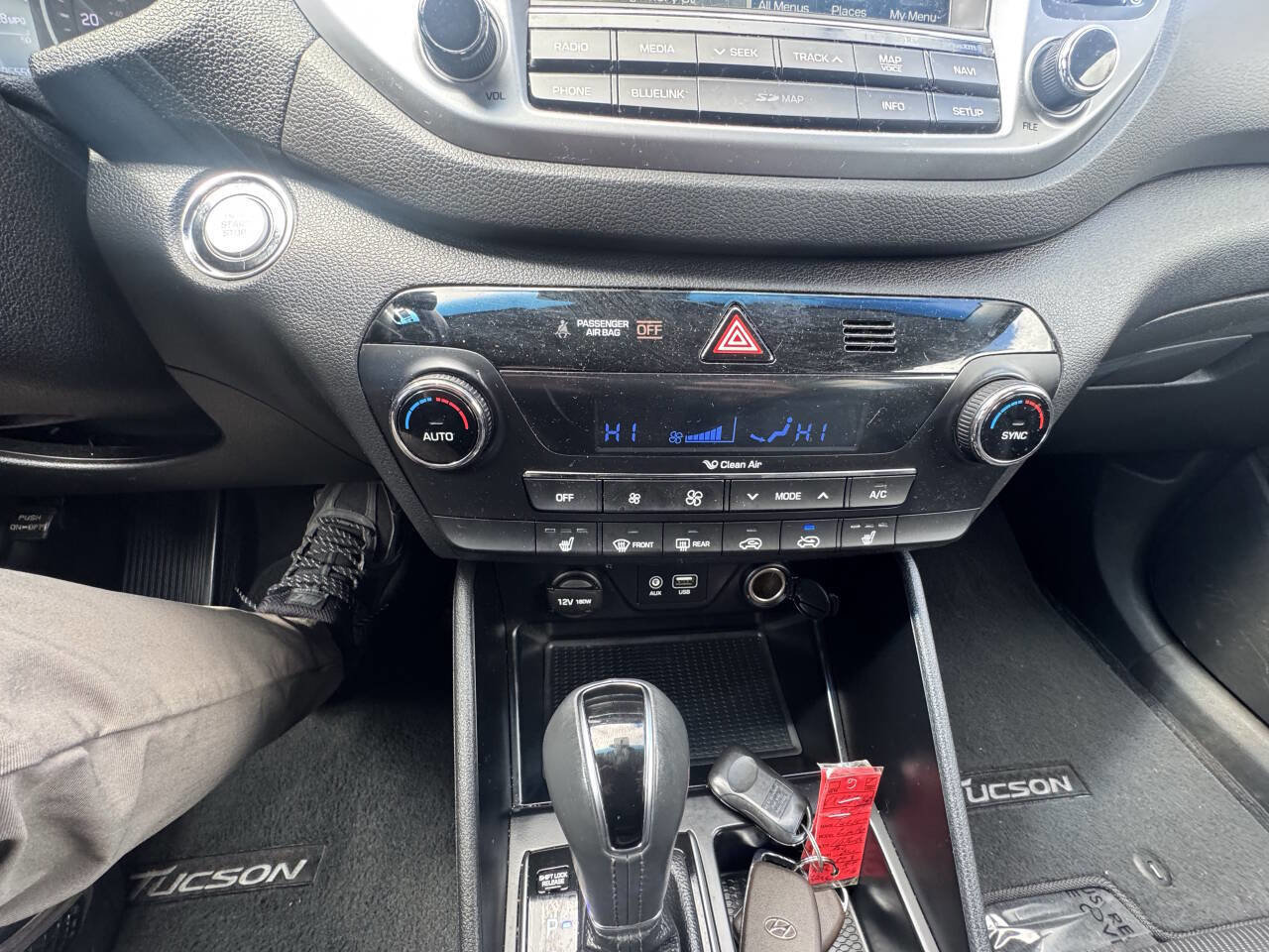 Used 2017 Hyundai Tucson Limited w/ Cargo Package AWD/4WD image 27