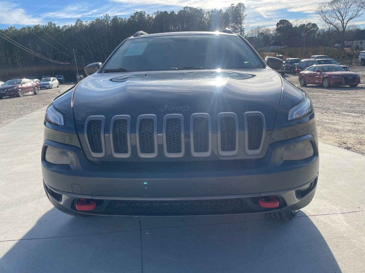 Used 2014 Jeep Cherokee Trailhawk w/ Leather Interior Group image 2