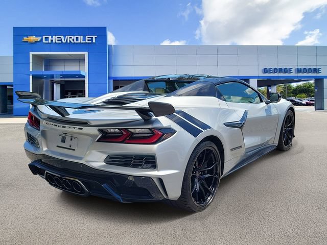 New 2027 Chevrolet Corvette Grand Sport w/ Z52 Sport Performance Package RWD image 4