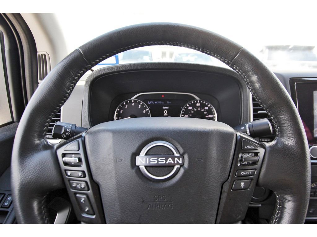 Used 2023 Nissan Frontier SV w/ SV Convenience Package image 9