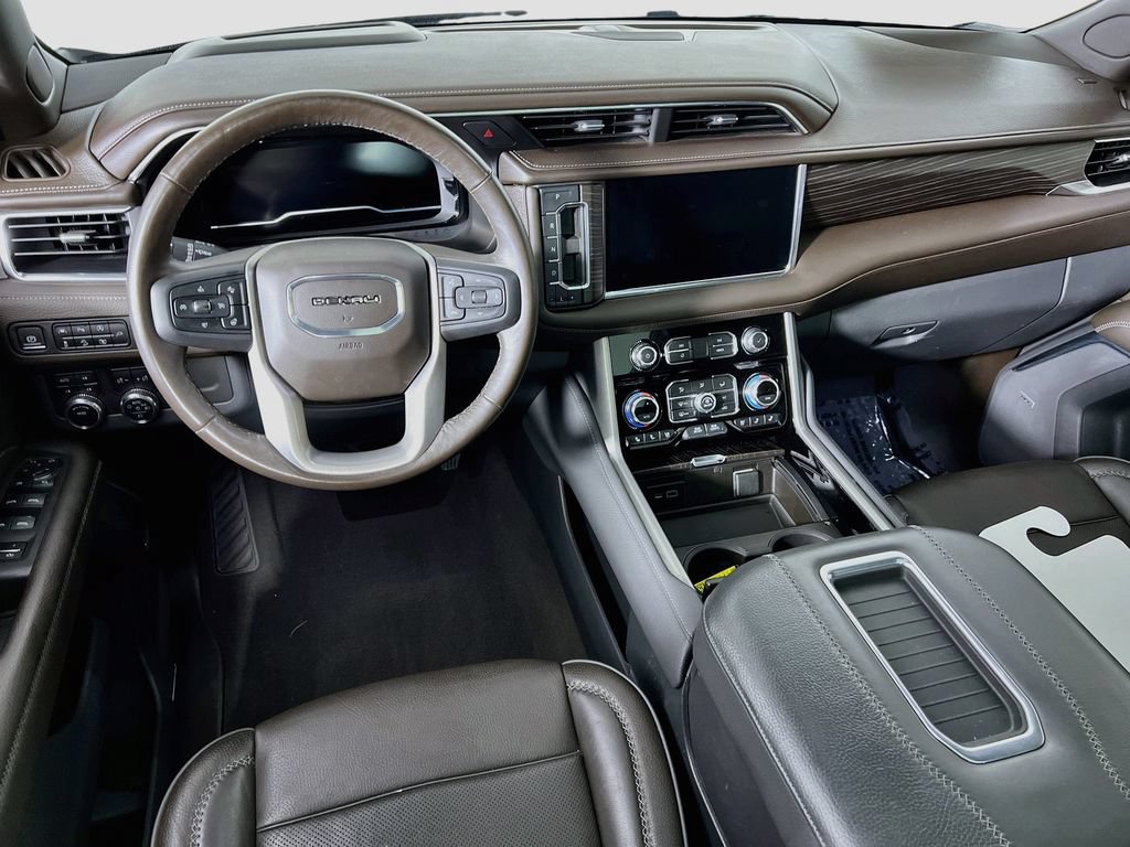 Certified 2022 GMC Yukon Denali AWD/4WD image 24