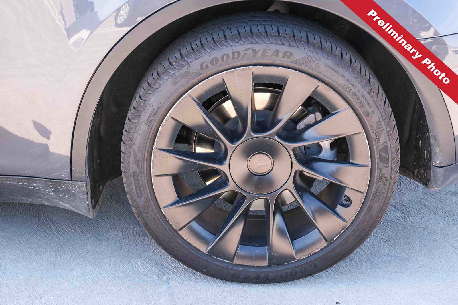 Used 2023 Tesla Model Y Long Range AWD/4WD image 9