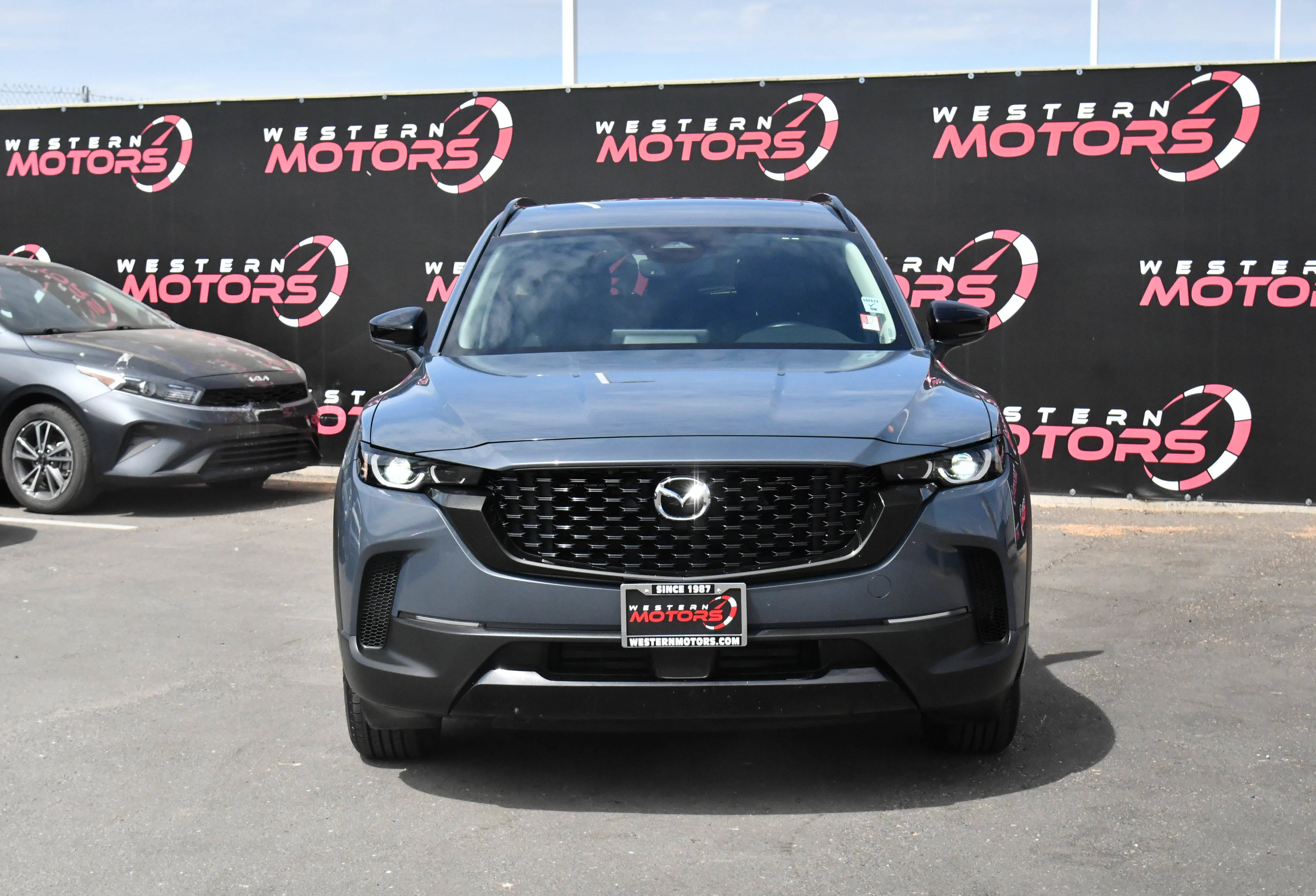Used 2025 MAZDA CX-50 AWD 2.5 Hybrid w/ Premium Pkg image 2