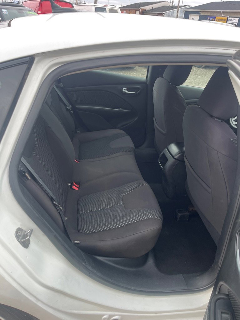 Used 2014 Dodge Dart SE w/ Convenience Group image 17