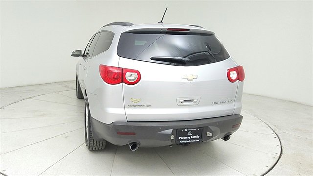 Used 2009 Chevrolet Traverse LTZ image 6