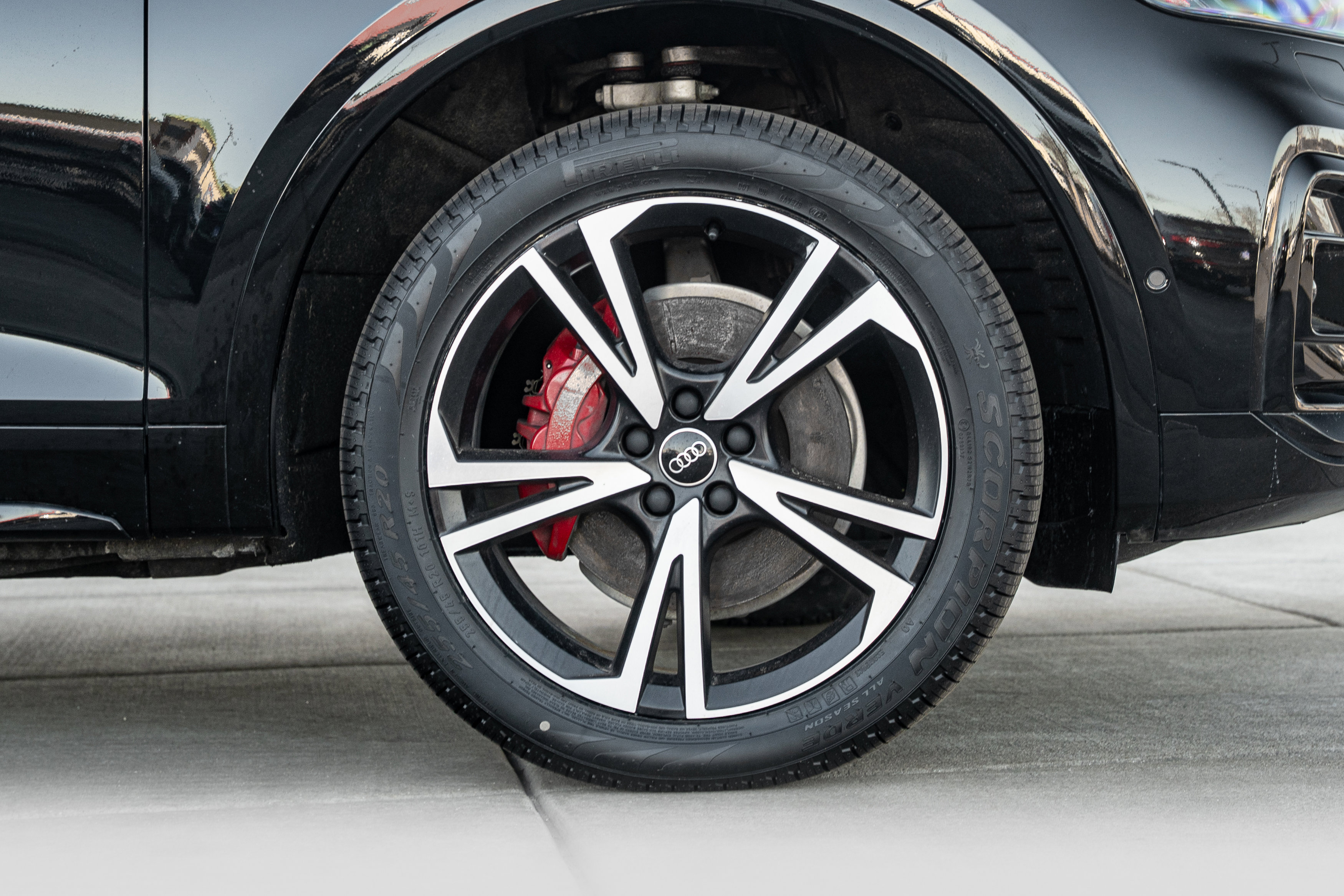 Certified 2025 Audi Q5 Prestige image 34