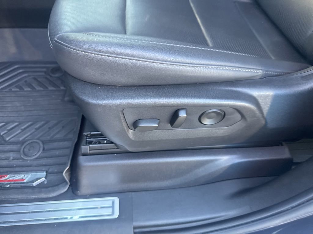Used 2024 Chevrolet Silverado 1500 LTZ image 19