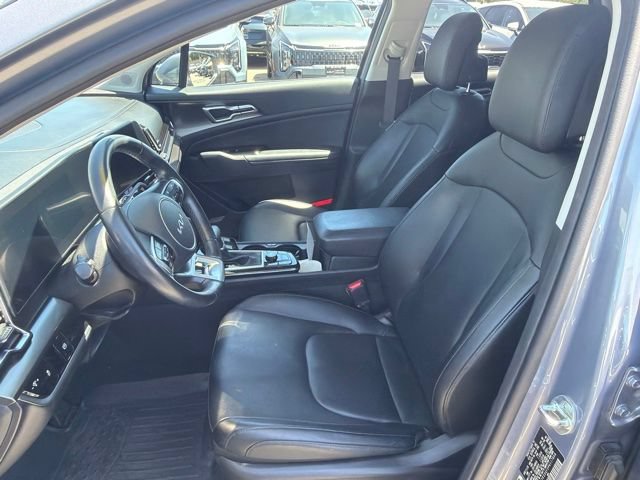 Used 2023 Kia Sportage EX FWD image 6