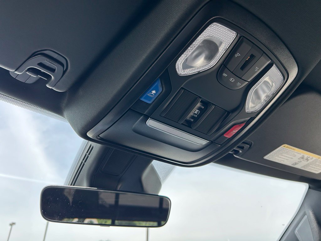 New 2026 RAM 1500 Express AWD/4WD image 24