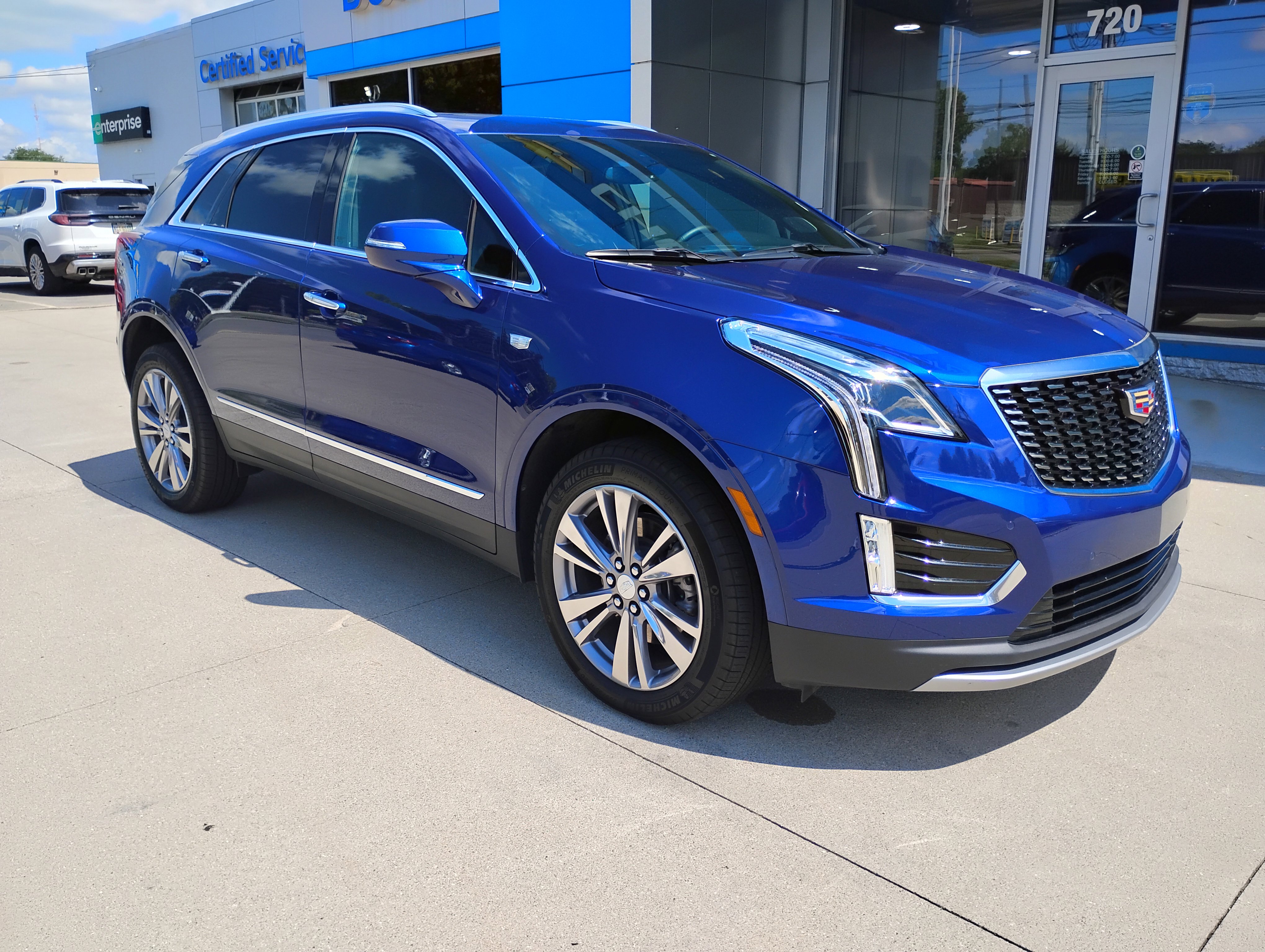 Used 2025 Cadillac XT5 Premium Luxury image 47