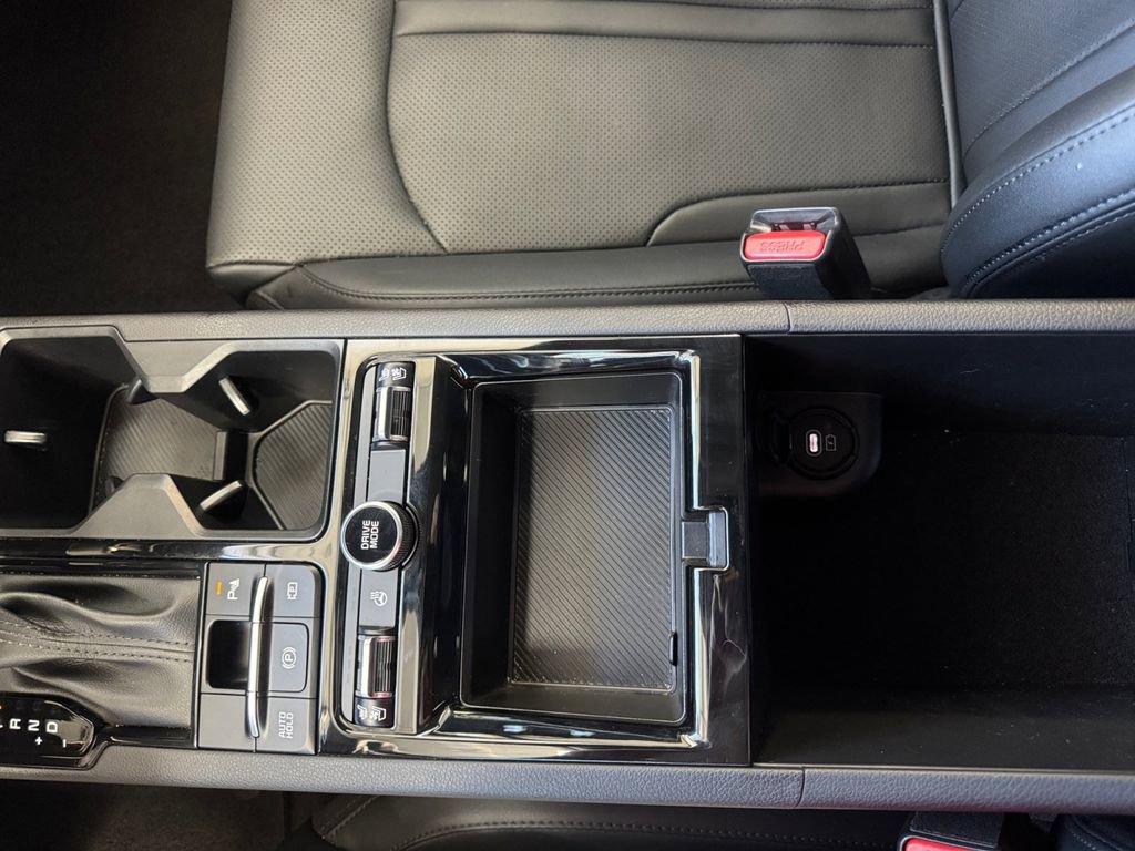 Used 2025 Kia K5 EX image 23