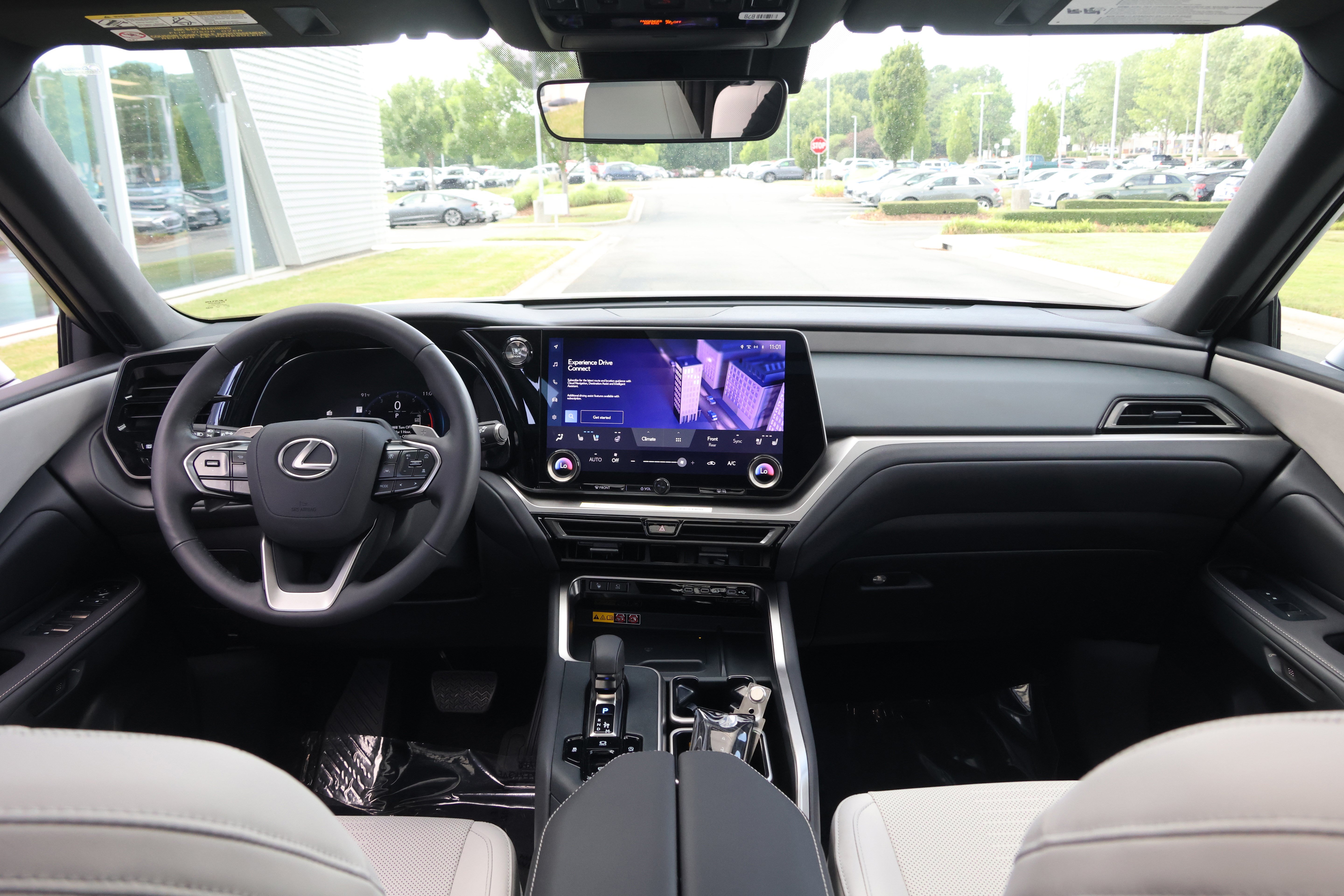 Certified 2025 Lexus TX 350 FWD w/ Technology Package image 29