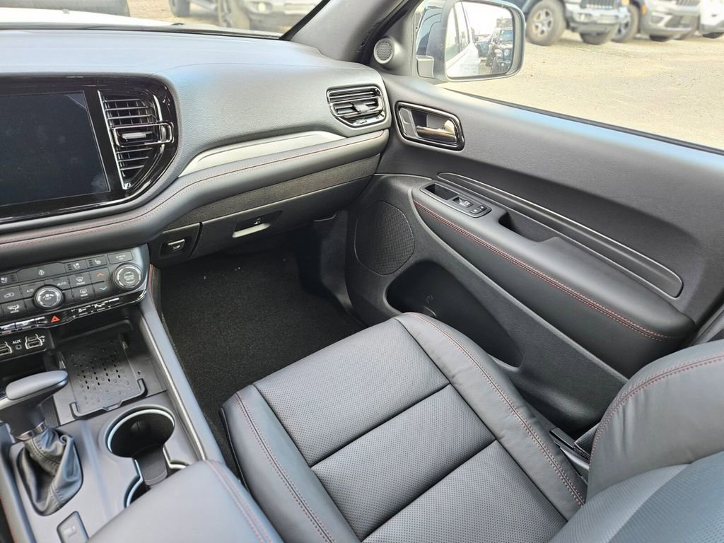 New 2026 Dodge Durango GT image 14