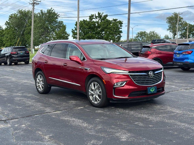 Certified 2023 Buick Enclave Essence w/ Experience Buick Package FWD image 7