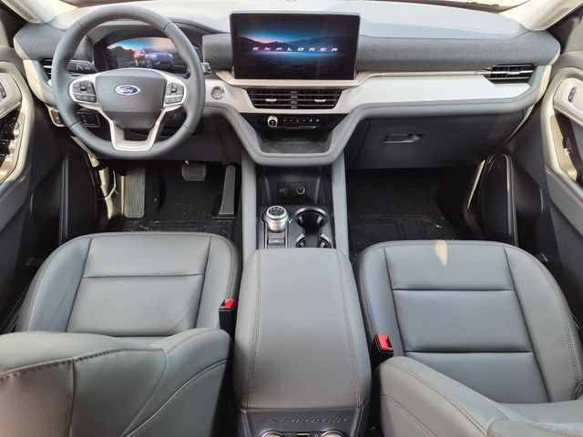 New 2026 Ford Explorer Active w/ Active Comfort Package AWD/4WD image 17