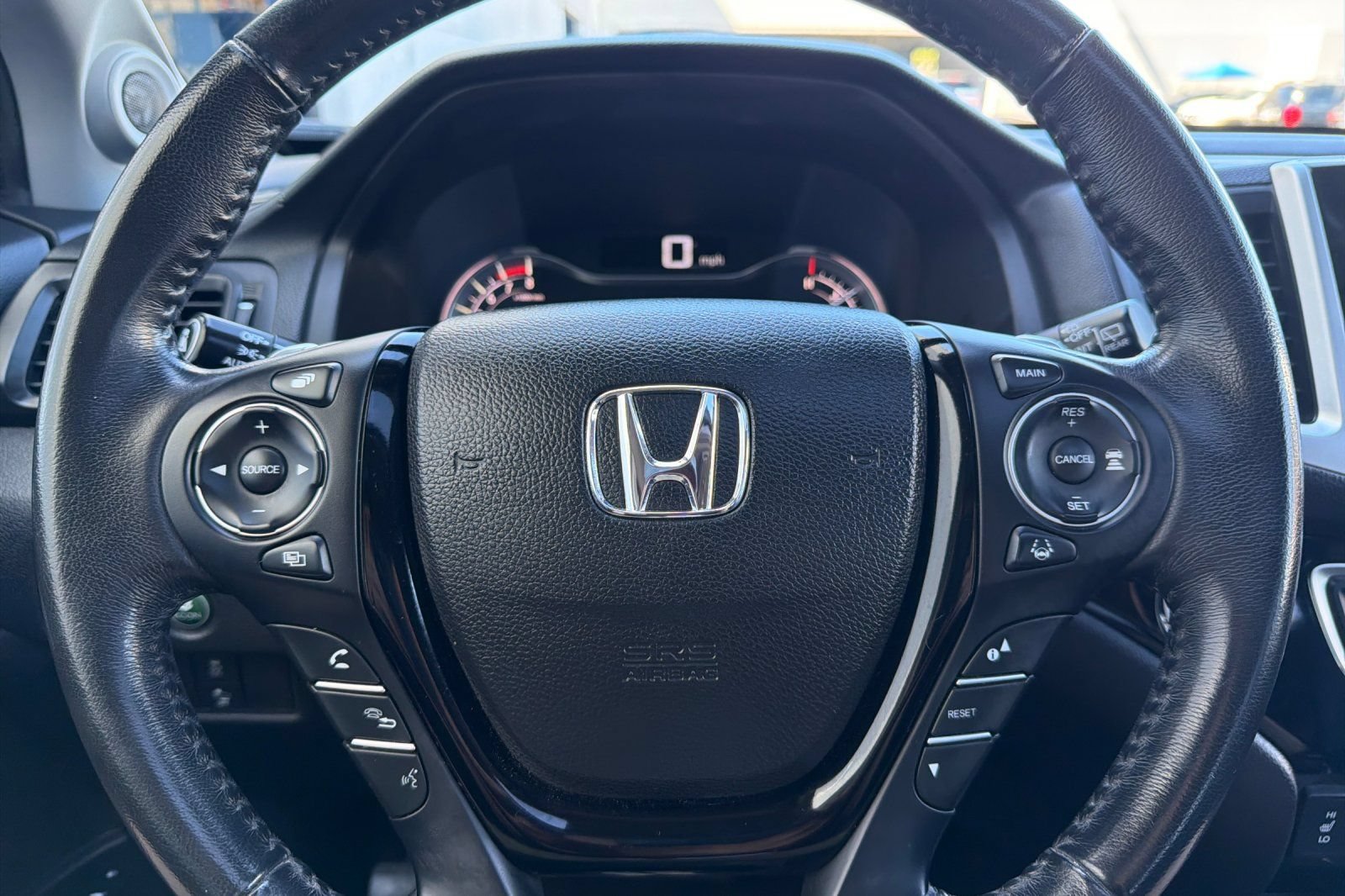 Used 2018 Honda Pilot Touring image 23