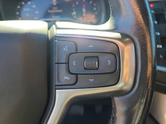 Used 2022 Chevrolet Suburban Premier image 31