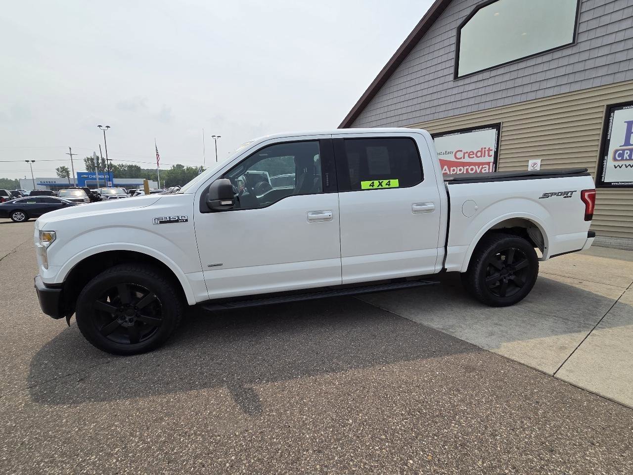 Used 2016 Ford F150 XLT w/ Equipment Group 302A Luxury image 8