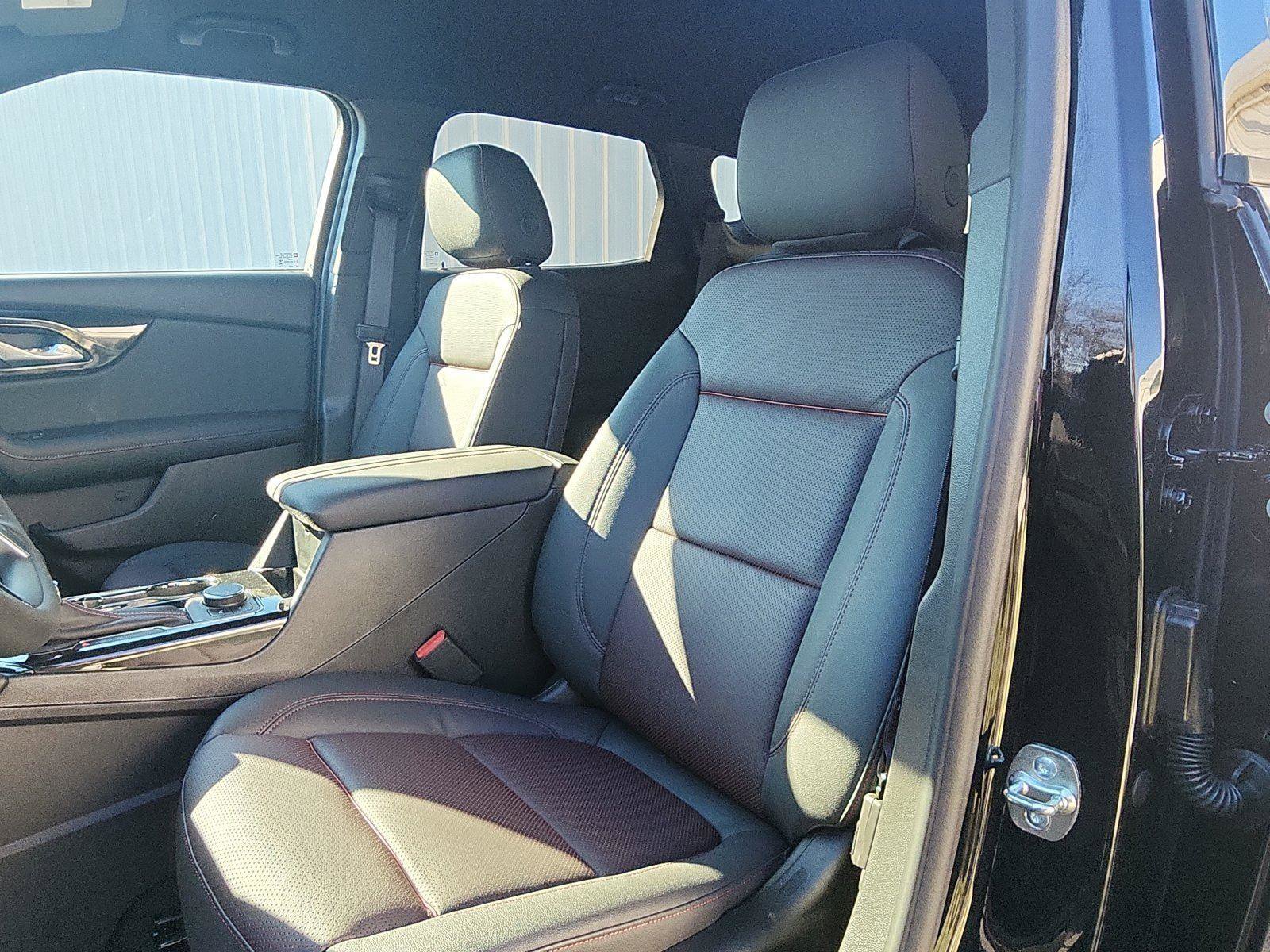 New 2026 Chevrolet Blazer RS w/ LPO, Floor Liner Package image 21